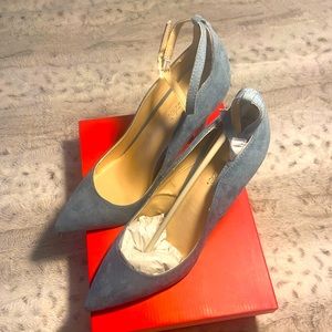 Brand New! Pale Blue, Size 11, Shoe Dazzle Pumps.